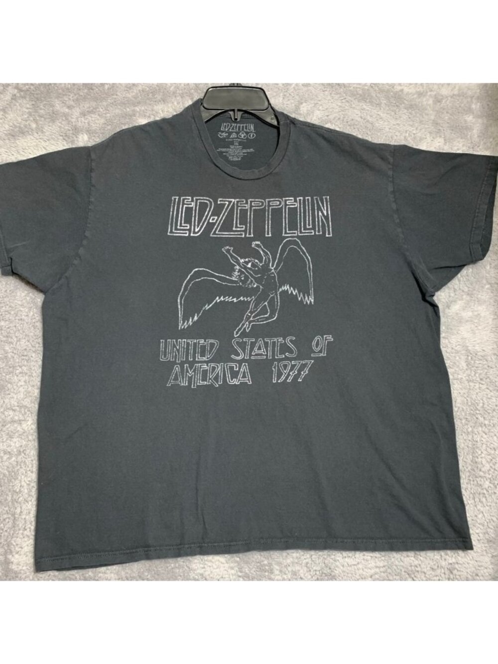 Led Zeppelin Graphic T-Shirt Mens 2XL Charcoal Gray USA 1977 Tour Icarus Shirt